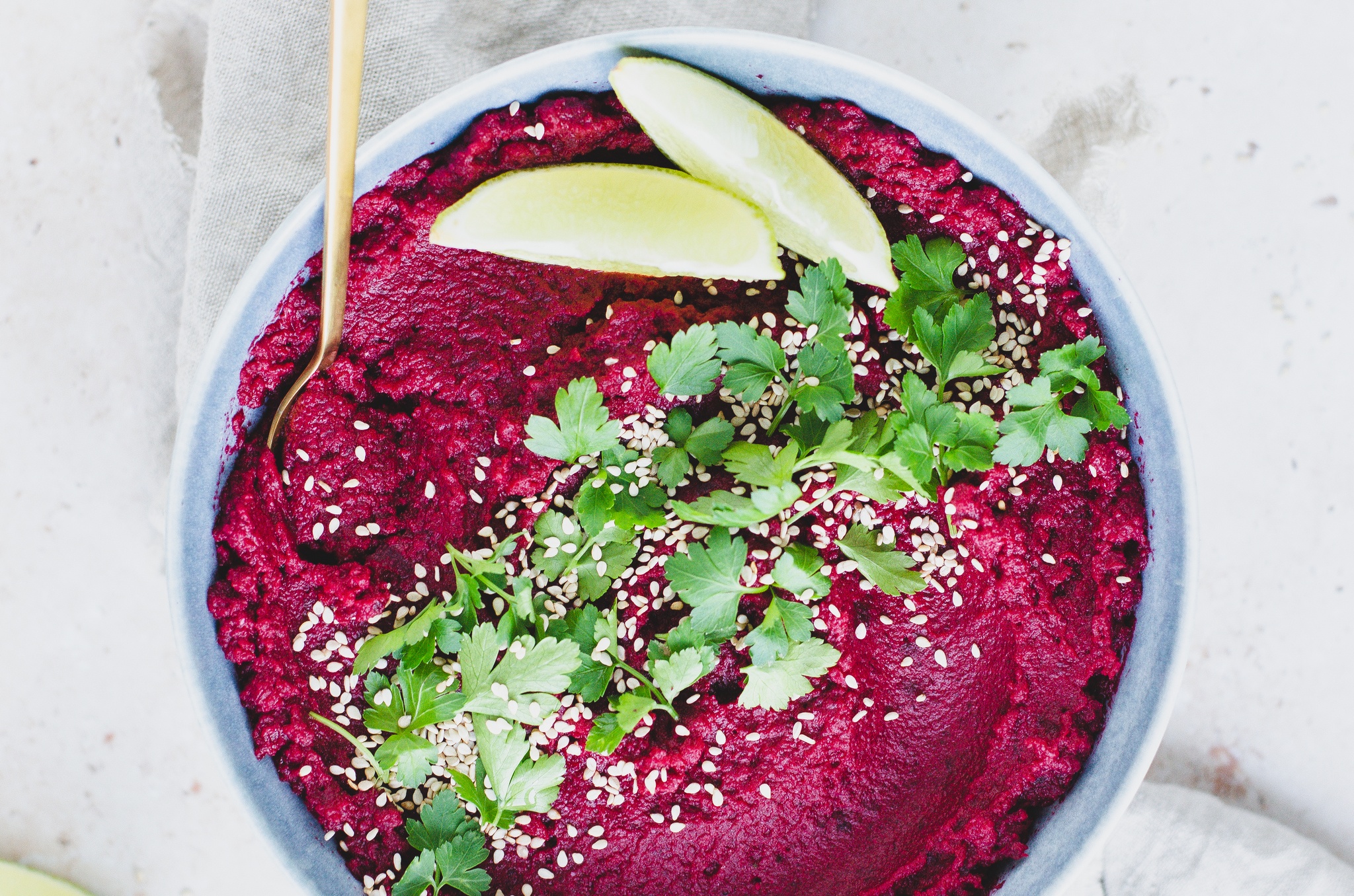 Rødbede hummus