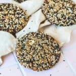 de aller bedste, saftige miso cookies med chokolade og sesam.